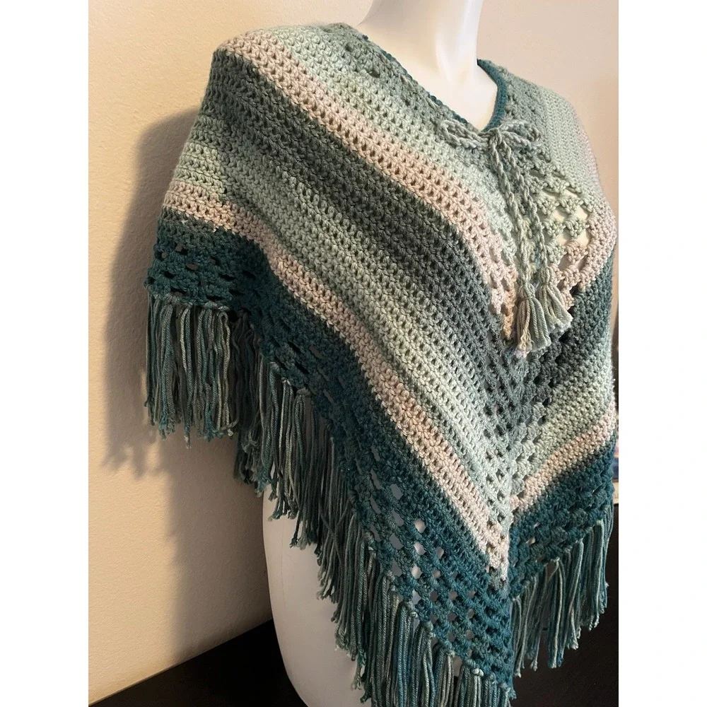Vintage Handmade Crochet Poncho Fringe Boho Retro Hippie Festival Granny Core